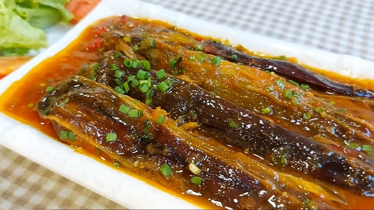 món hoa chuối kho tiêu món hoa chuối kho tiêu