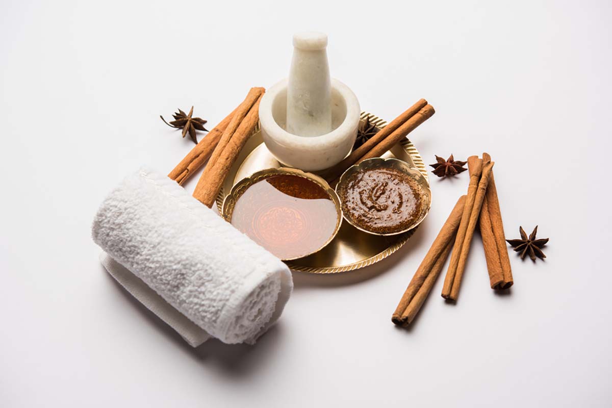 Các phương pháp nâng cơ mặt không xâm lấn ngay tại nhà 36 mặt nạ mật ong giúp nâng cơ mặt rất tốt
