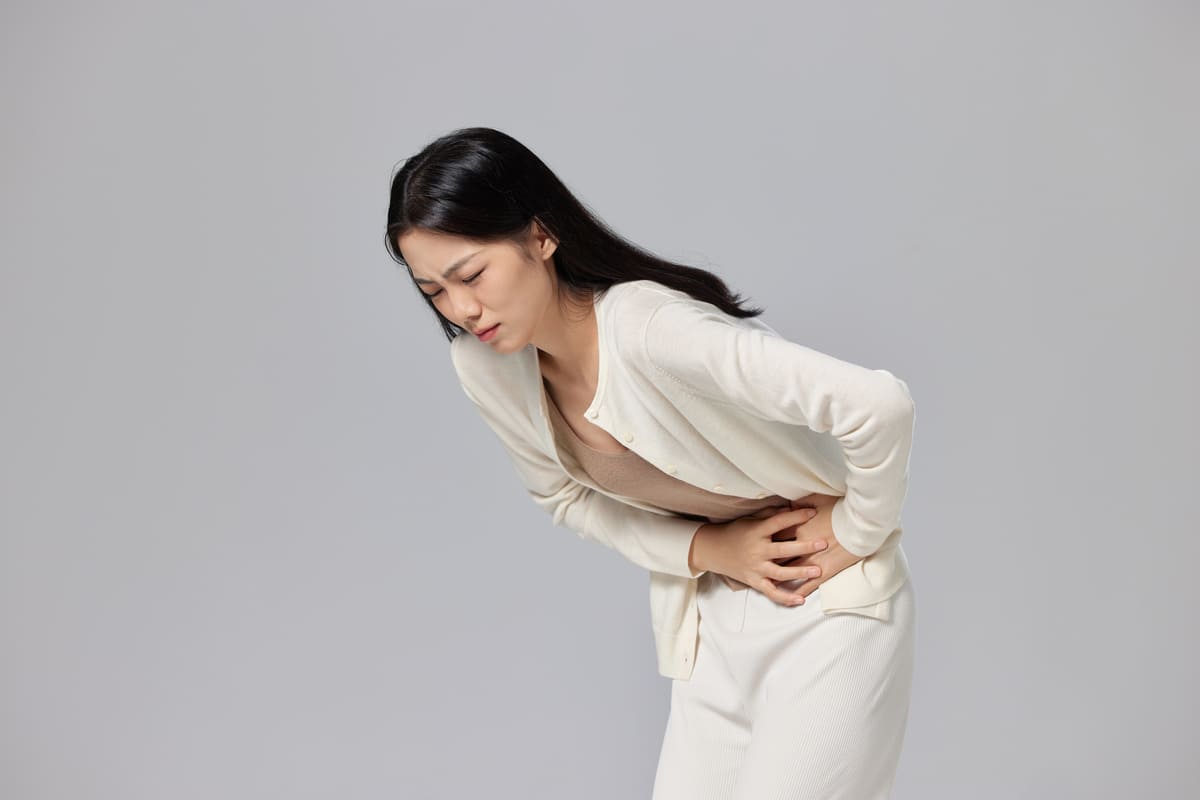 đau bụng các triệu chứng bệnh trầm cảm