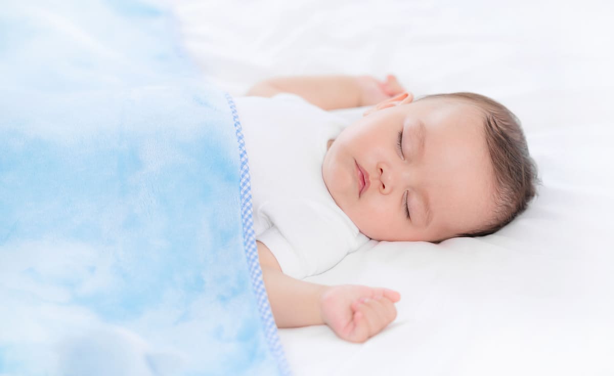 khi nào nên cho con ngủ riêng