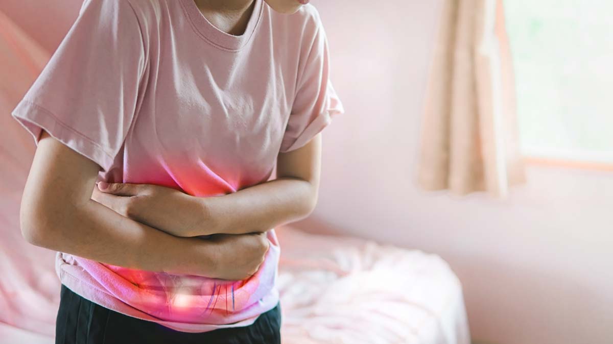 Đau ruột thừa bên nào? Làm gì khi nghi ngờ đau ruột thừa?