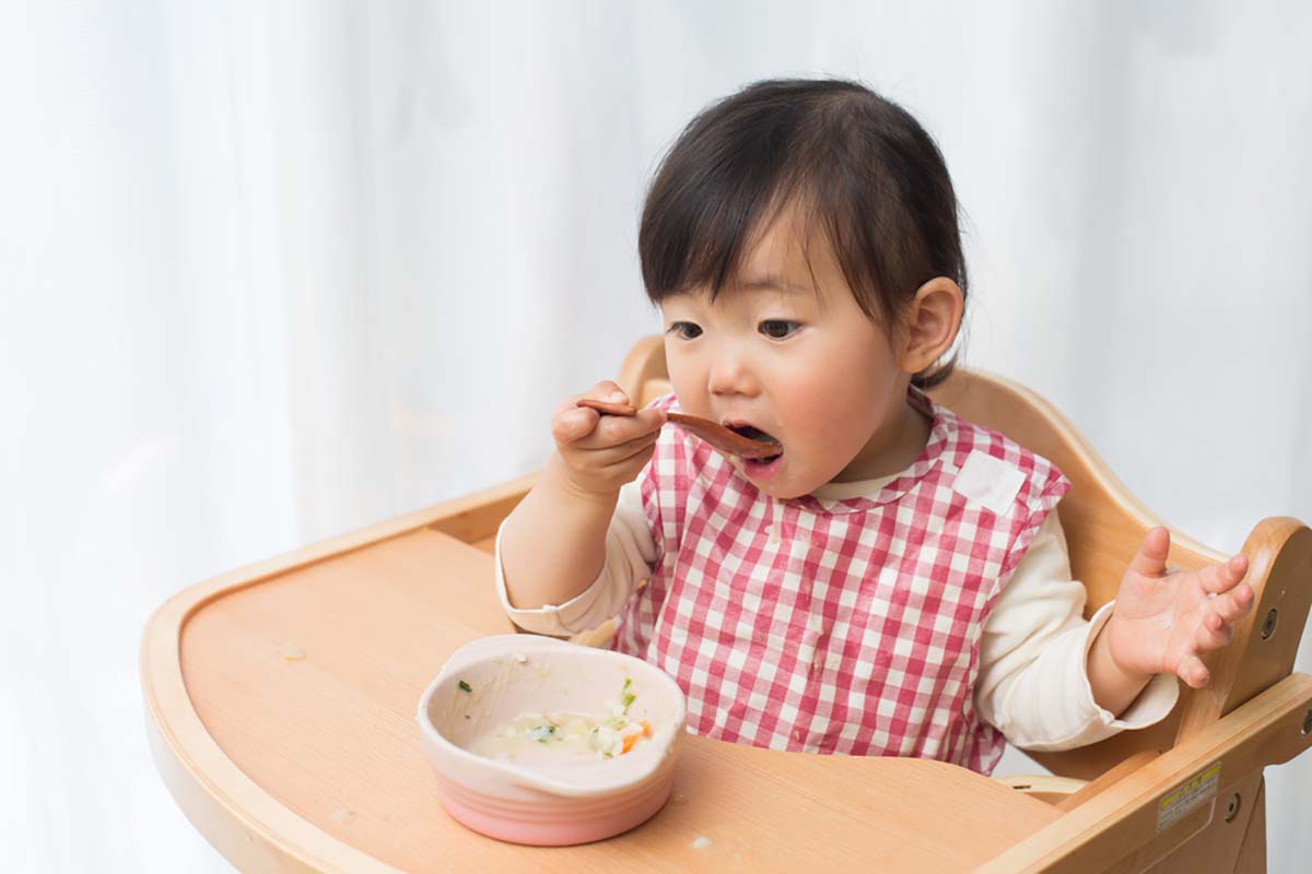 ăn dặm món ăn sáng cho bé 1 tuổi