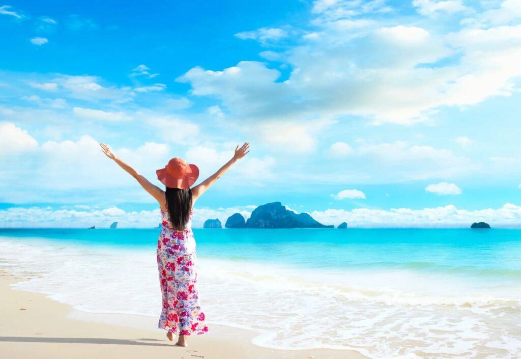 mẹo tạo dáng chụp ảnh ở biển cho nữ