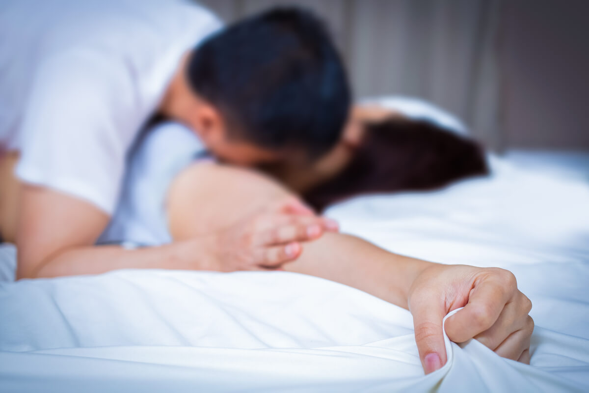 quan hệ tình dục trong hôn nhân