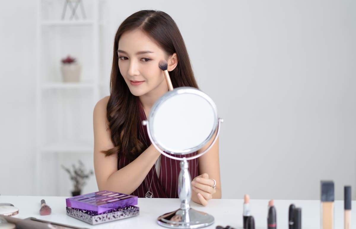 mẹo trang điểm nhẹ nhàng tự nhiên mẹo trang điểm nhẹ nhàng