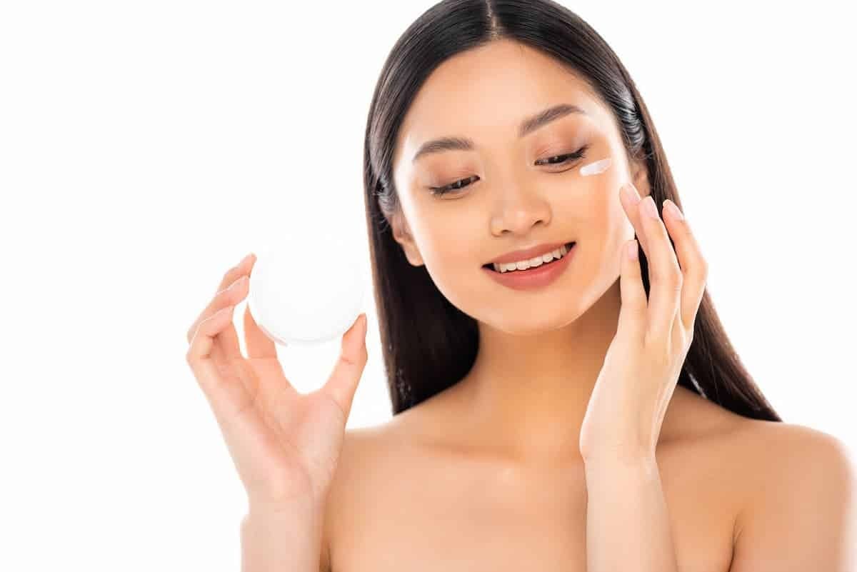 kem dưỡng mắt