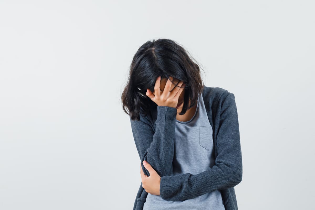 phụ nữ ra ít nước khi quan hệ Nguyên nhân phụ nữ ra ít nước khi quan hệ
