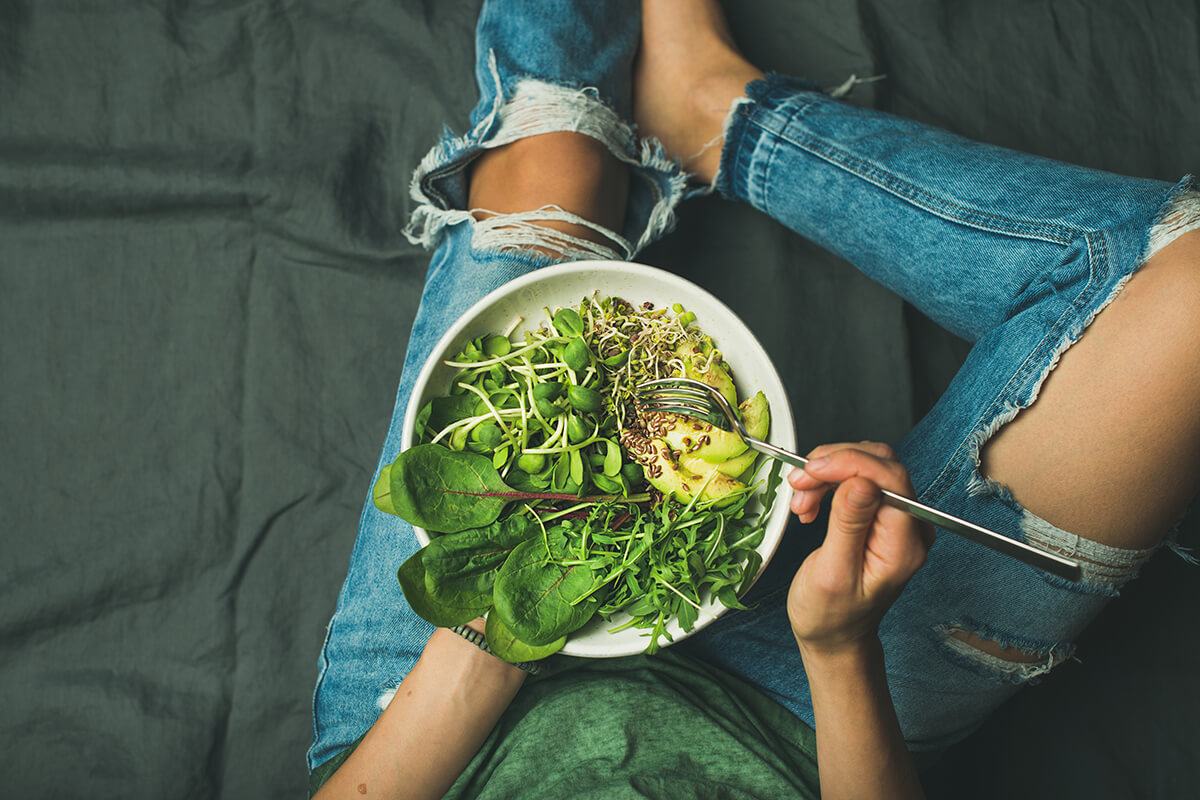Giảm cân là một trong những lý do quan trọng của chế độ ăn thô khi đem lại