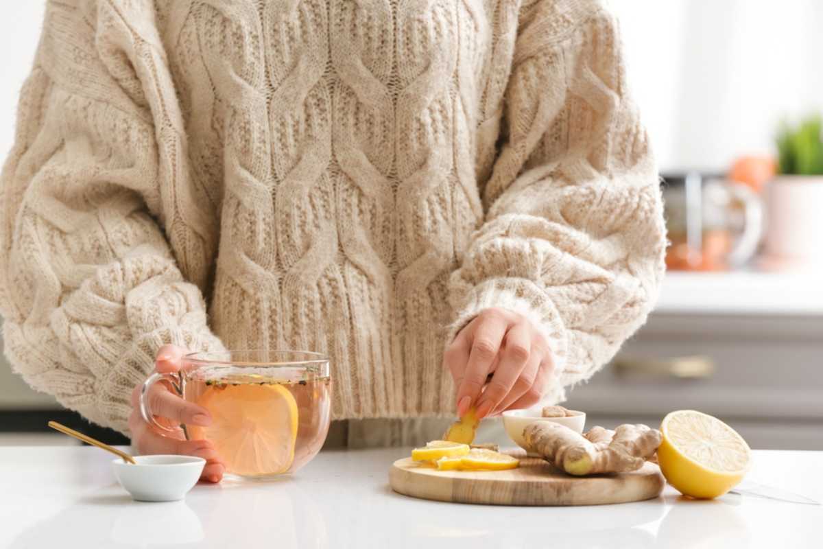 Bị trễ kinh uống gì cho máu ra là uống trà gừng Bị trễ kinh uống gì cho máu ra là trà gừng
