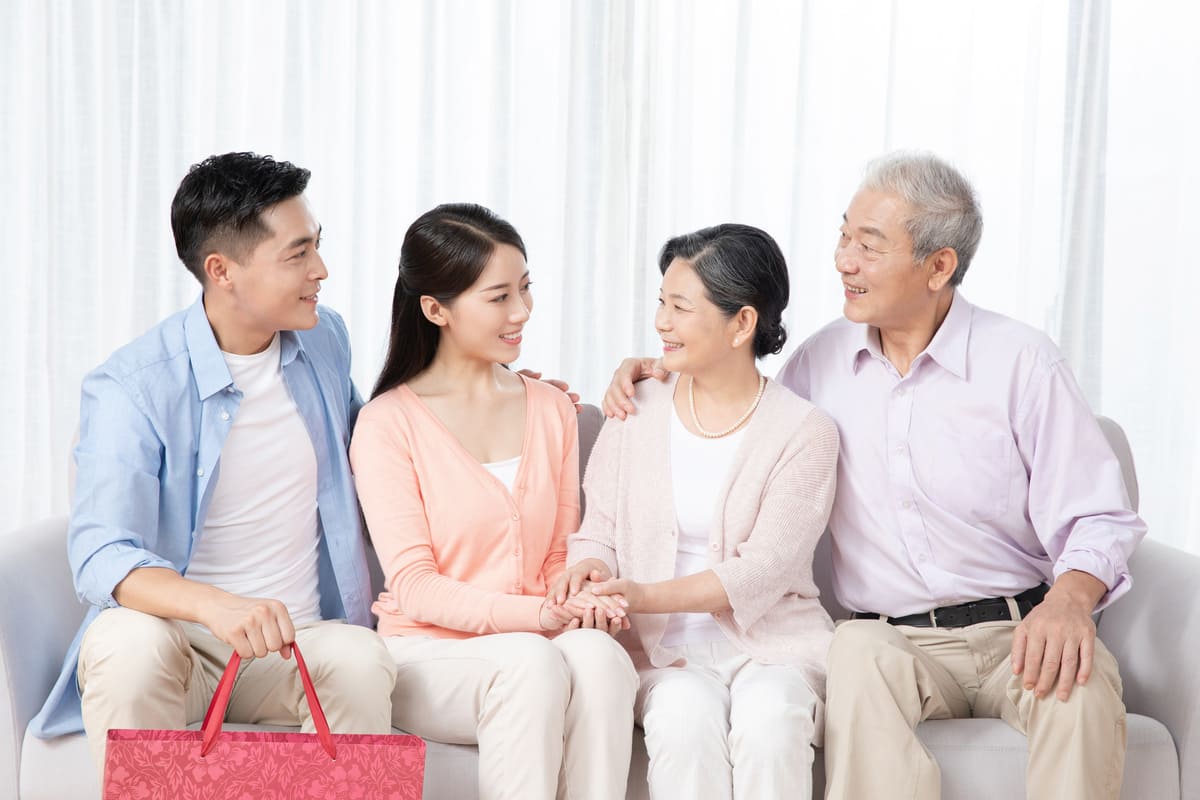nàng dâu nên tặng gì cho mẹ chồng nàng dâu tặng gì cho mẹ chồng
