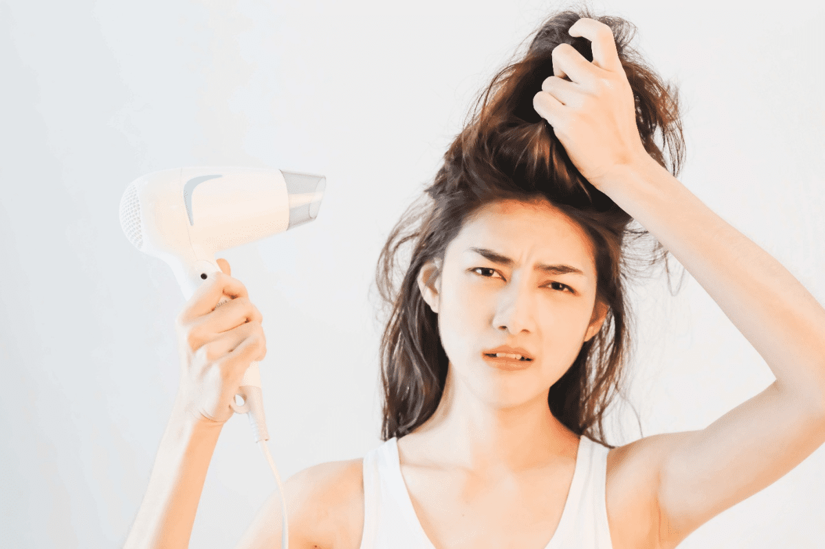 chăm sóc da đầu bị gàu ngứa ngáy Cách chăm sóc da đầu bị gàu và ngứa
