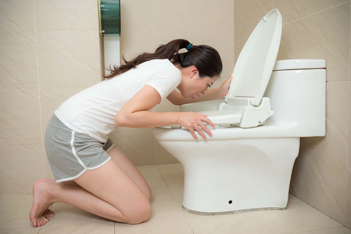 dấu hiệu có thai khi chưa có kinh sau sinh là ốm nghén