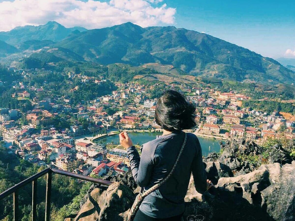 Địa điểm du lịch Sapa nên đi Núi Hàm Rồng sapa