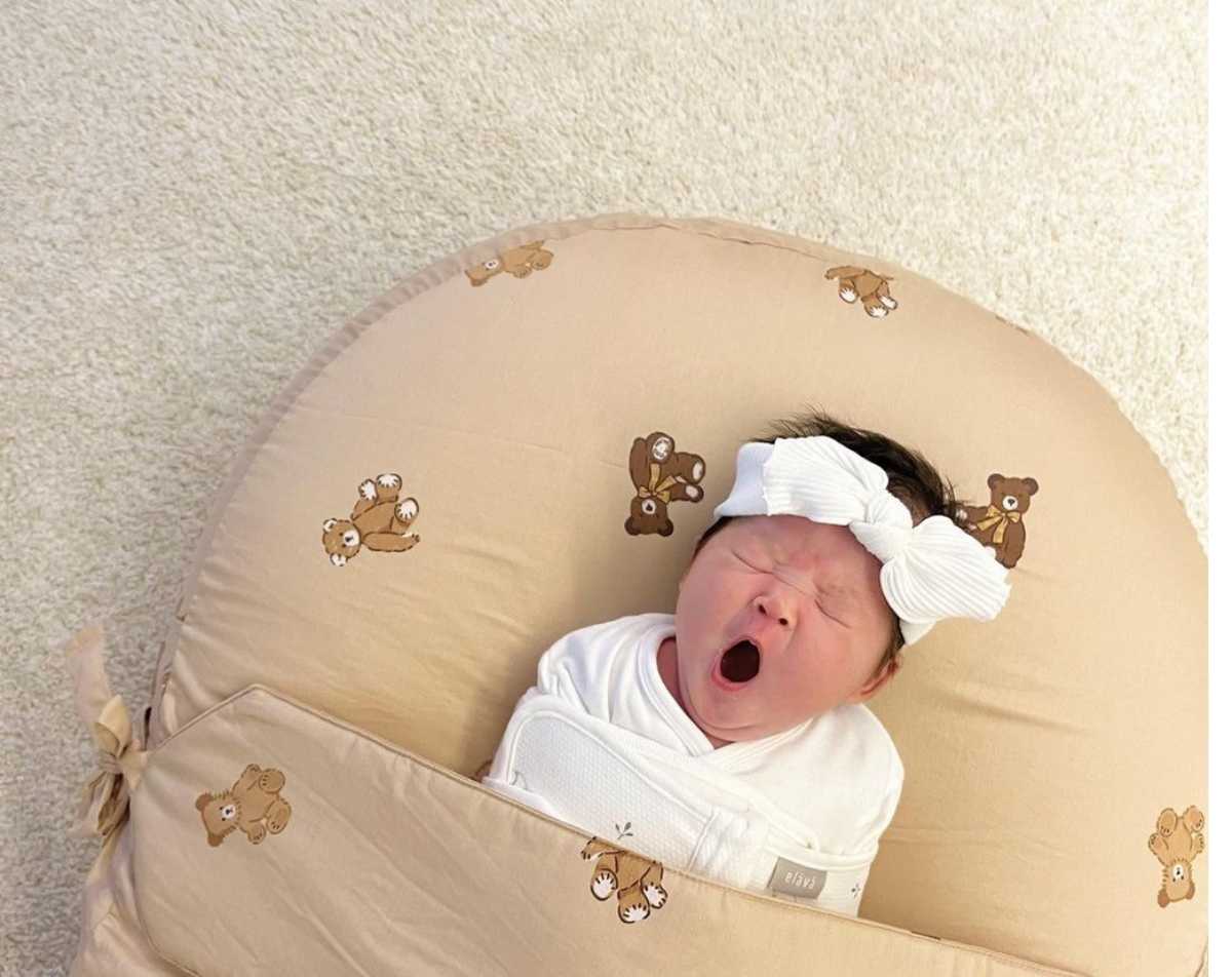 tư thế ngủ đúng cùng gối chống trào ngược tư thế ngủ đúng với gối chống trào ngược