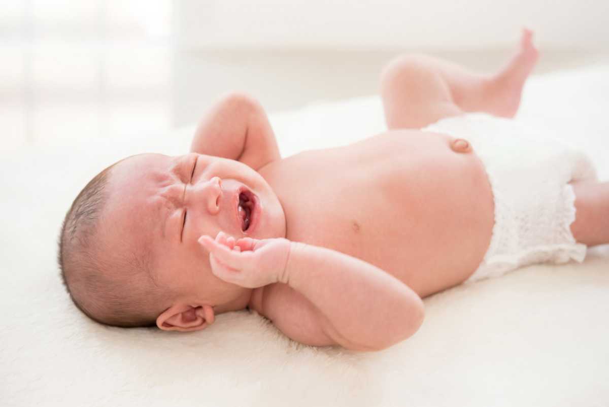 lúc trẻ sơ sinh bị ho phải làm sao khi trẻ sơ sinh bị ho phải làm sao