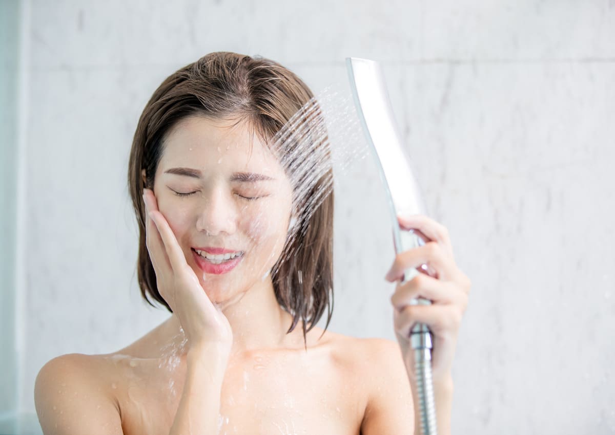 bị cảm cúm có nên tắm không