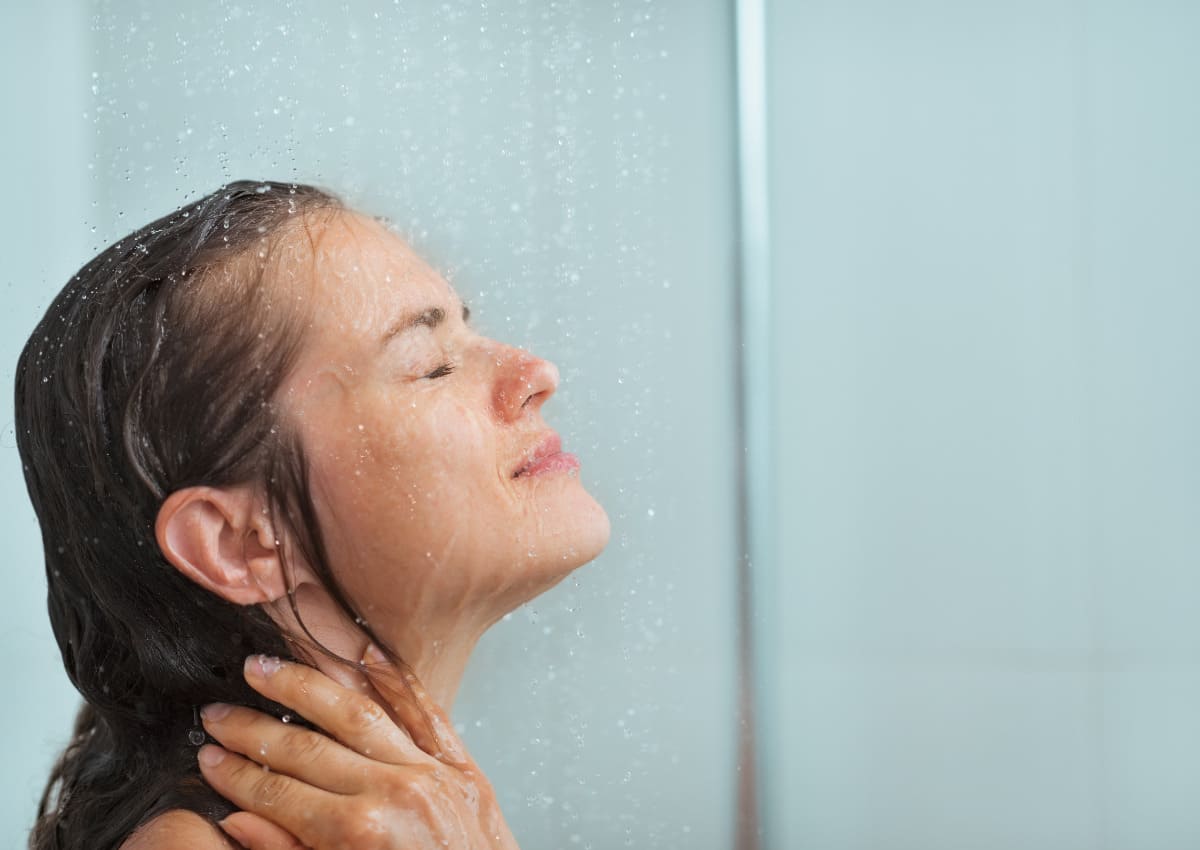 bị cảm cúm có nên tắm gội không bị cảm cúm có nên tắm không