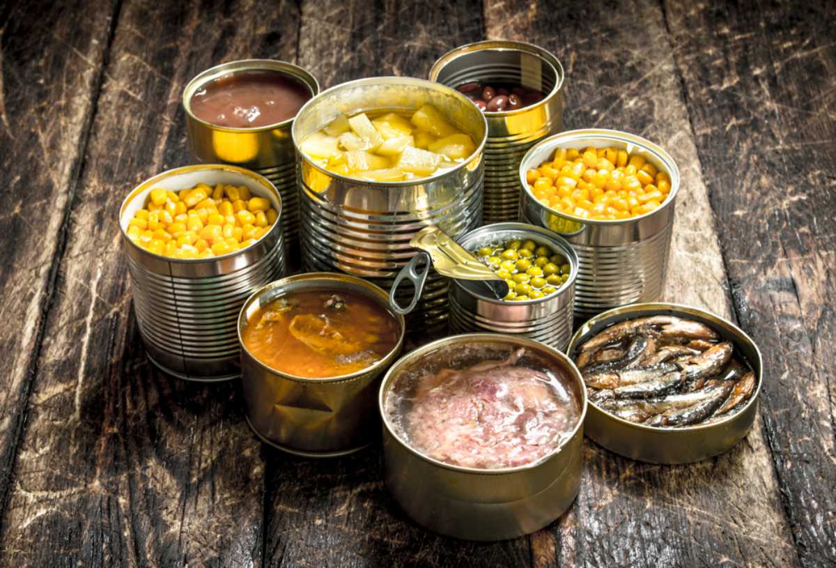 Chế độ ăn hạn chế muối là tránh dùng các đồ đóng hộp Chế độ ăn hạn chế muối là tránh dùng đồ đóng hộp