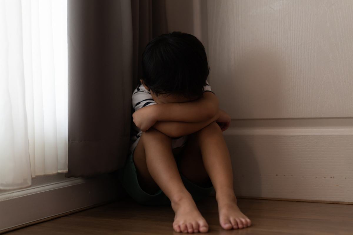 Cù lét trẻ sơ sinh có thể gây ảnh hưởng xấu tới tâm lý