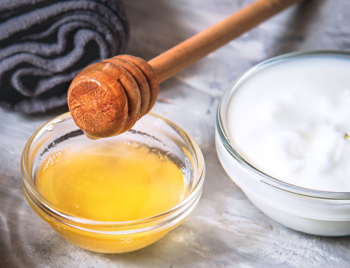 tự làm mặt nạ dưỡng da từ mật ong tại nhà tự làm mặt nạ dưỡng da từ mật ong với sữa chua