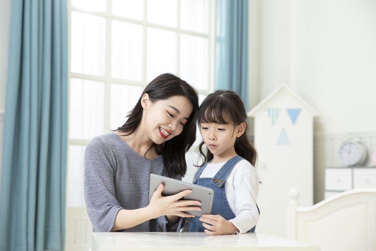 làm sao để dạy con sự trung thực cách dạy con sự trung thực