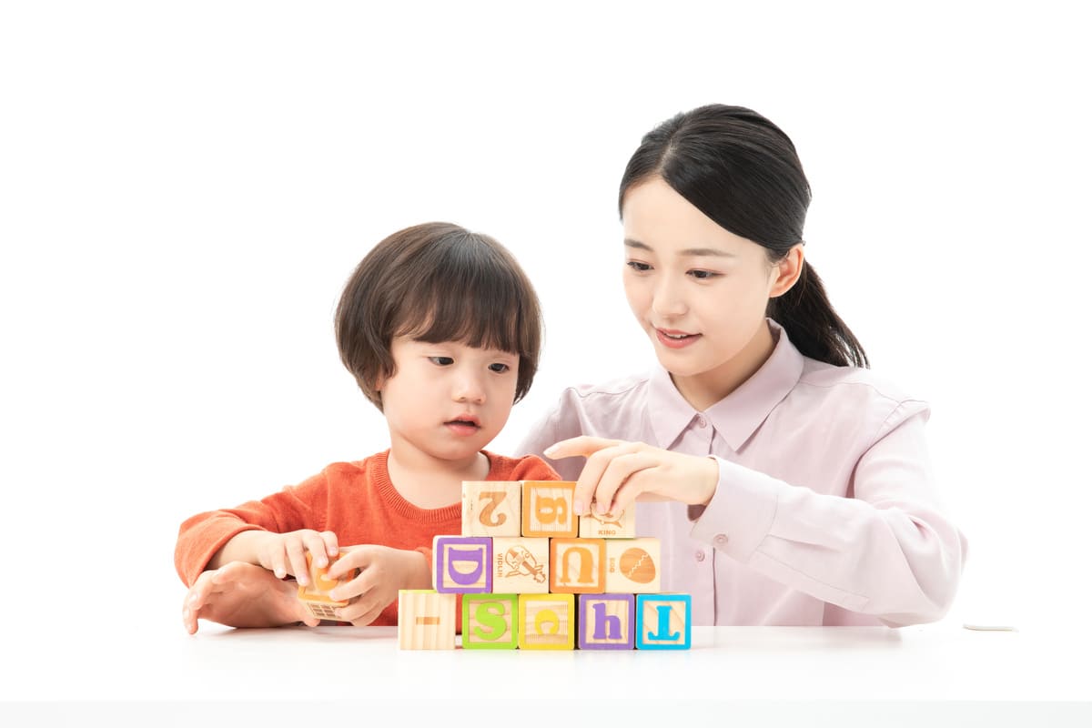 triệu chứng trẻ bị rối loạn ngôn ngữ nguyên nhân trẻ bị rối loạn ngôn ngữ