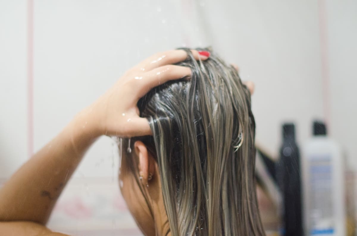 công dụng của việc ủ tóc Tác dụng của việc ủ tóc
