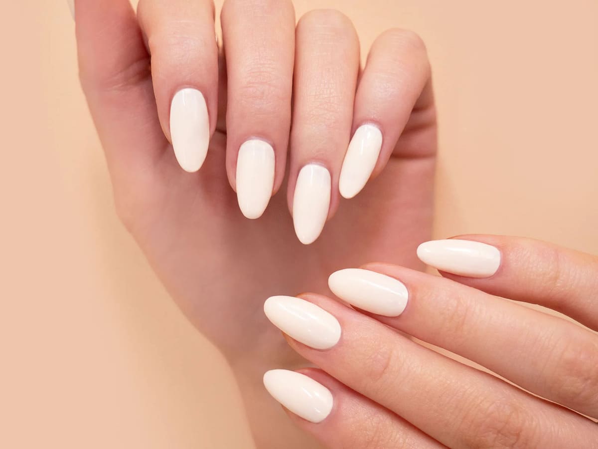 mẫu nail đẹp cho cô dâu thích đơn giản mẫu nail đẹp nhất cho cô dâu