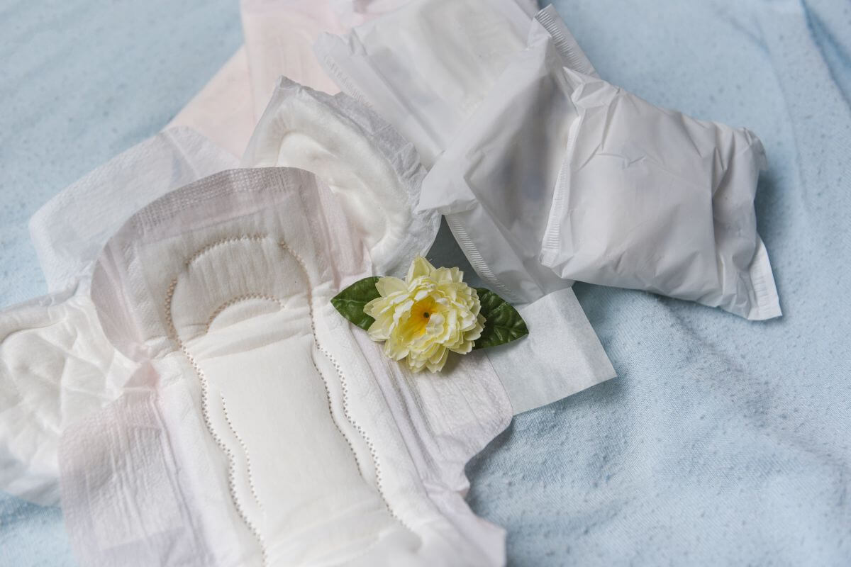 sử dụng băng vệ sinh hết hạn sẽ gây 3 vấn đề sức khoẻ đáng lo ngại