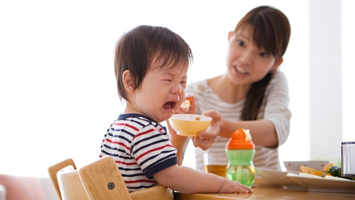 Nguyên nhân gây suy dinh dưỡng ở trẻ Trẻ suy dinh dưỡng thể hỗn hợp