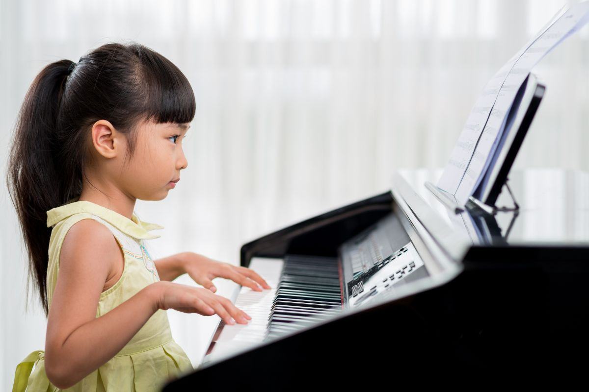 7 dấu hiệu nhận biết trẻ thông minh