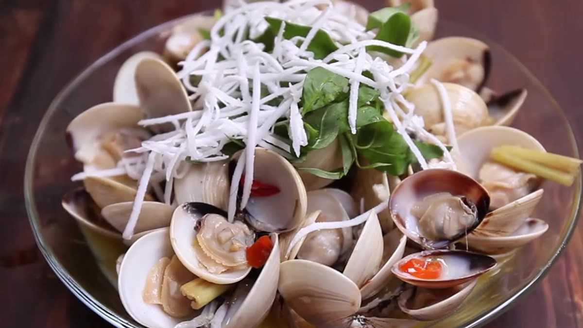nghêu nấu với nước dừa tươi nghêu nấu nước dừa tươi