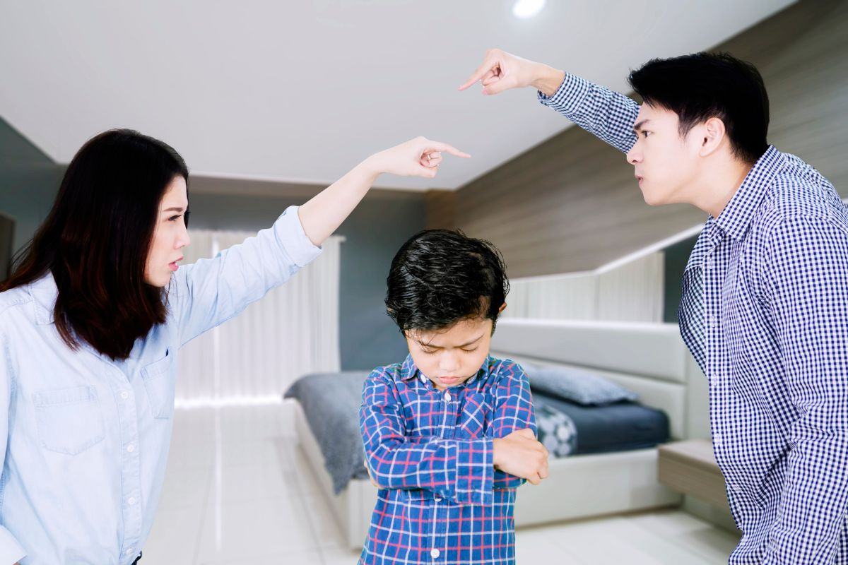 Khi bố mẹ bất hòa