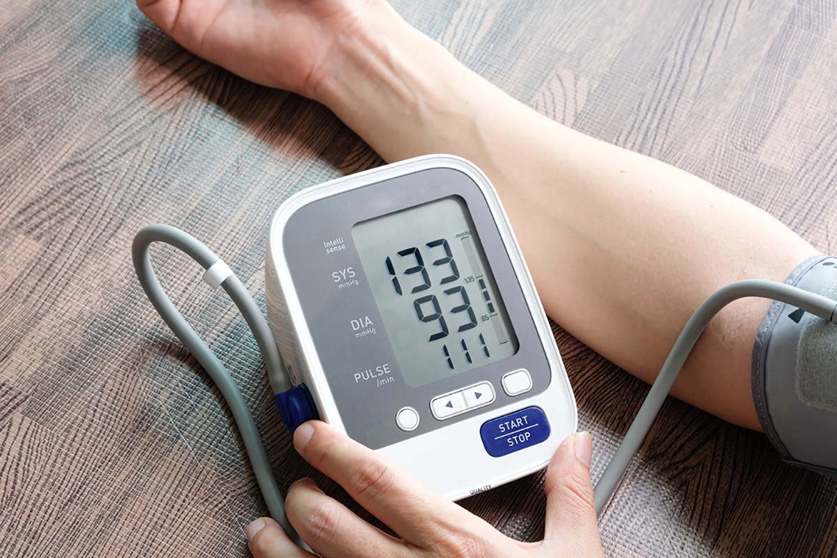 cách giảm đau bệnh gout bằng cách kiểm soát tốt huyết áp cách giảm đau bệnh gout bằng cách kiểm soát huyết áp