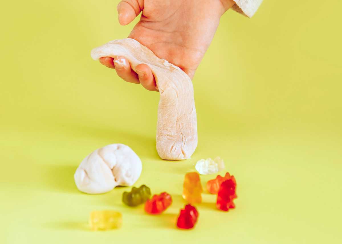 cách làm slime bằng nguyên liệu kẹo dẻo cách làm slime bằng kẹo dẻo