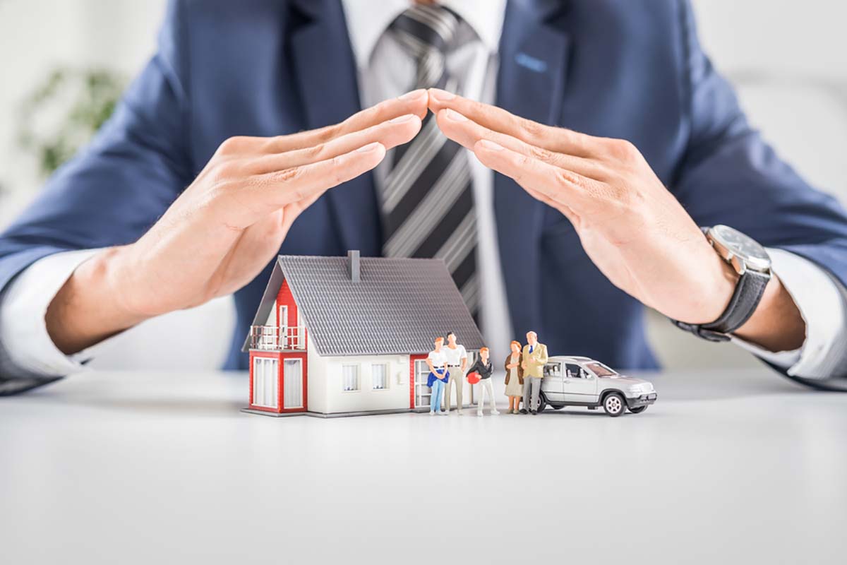 lên kế hoạch tài chính bằng cách mua bảo hiểm