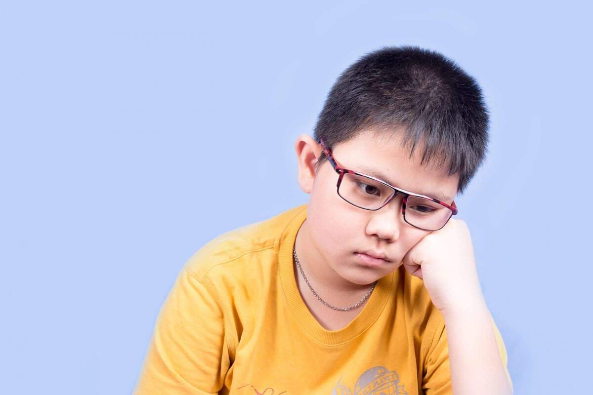 Dấu hiệu trẻ đang có ý định tự sát Dấu hiệu cảnh báo trẻ đang có suy nghĩ tự sát