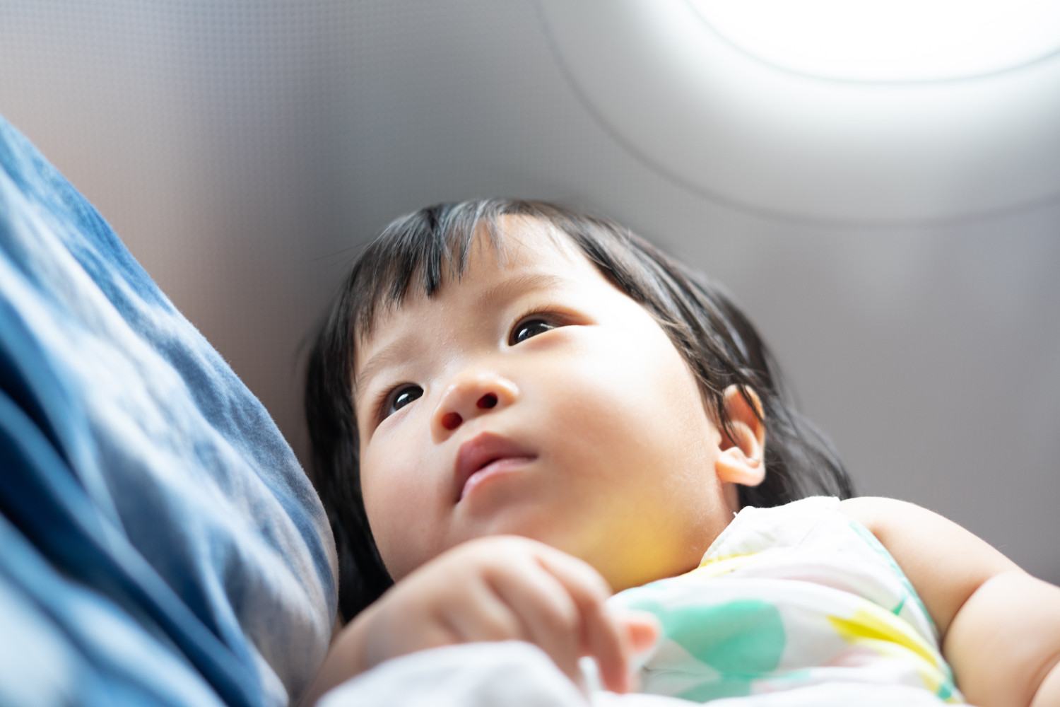 Mẹ cần quan sát kỹ tình trạng của con khi cai ti mẹ Mẹ nên quan sát kỹ tình trạng của con khi cai ti mẹ