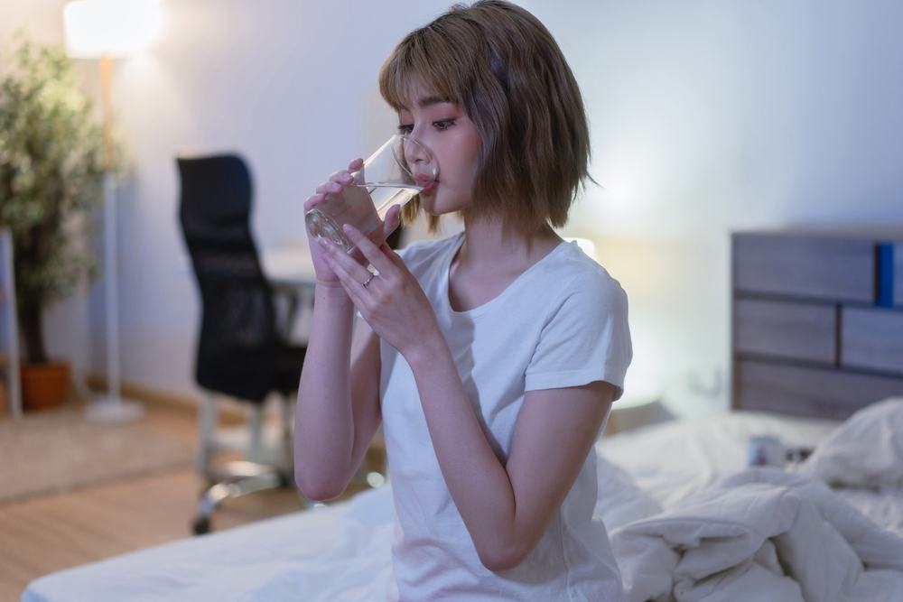 nước ion kiềm là gì và thời điểm uống lý tưởng nước ion kiềm là gì và thời điểm uống phù hợp