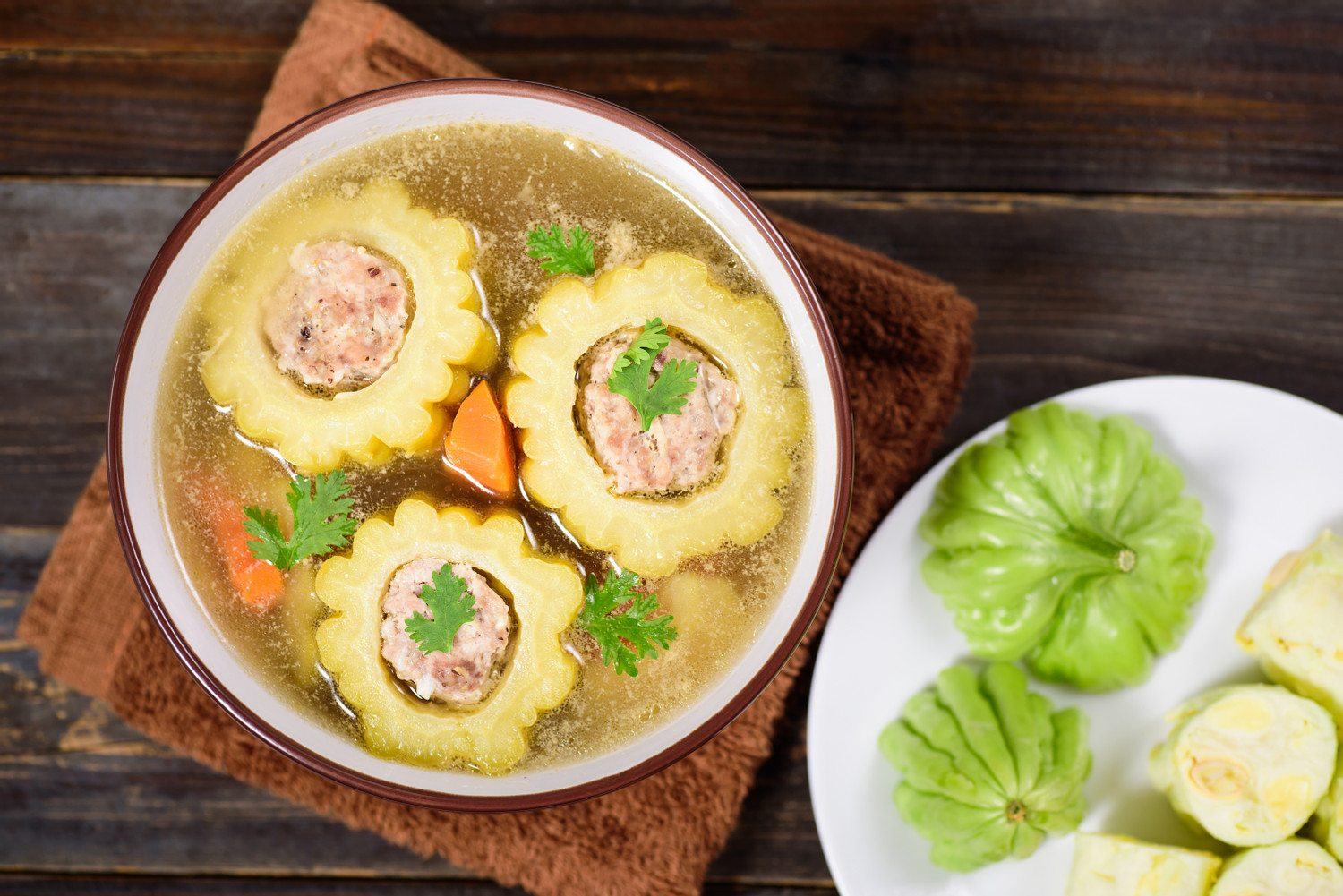 thực đơn 7 ngày trong tuần với canh khổ qua thực đơn 7 ngày trong tuần cùng canh khổ qua