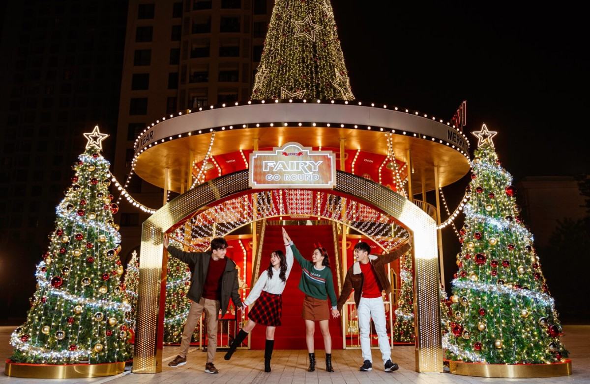 Những địa điểm trang trí Noel 2023 lộng lẫy nhất để bạn tha hồ check-in