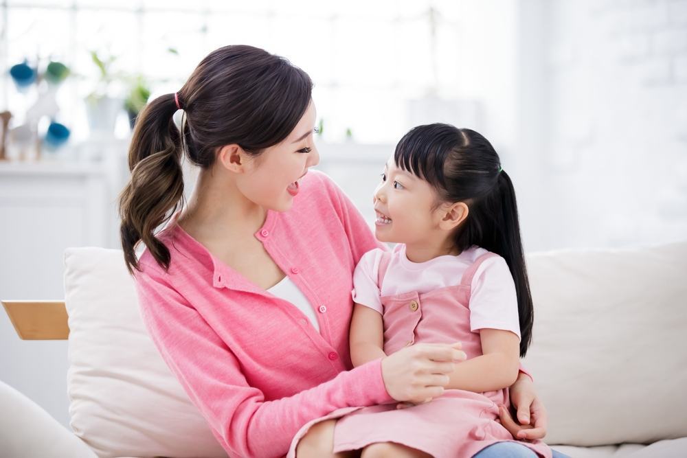 duy trì giao tiếp bằng tiếng Anh với con thường xuyên duy trì giao tiếp bằng tiếng Anh với con thật nhiều