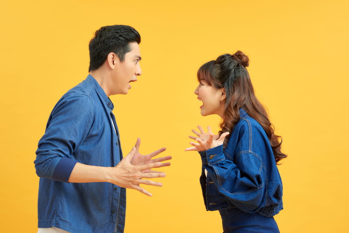 mâu thuẫn trong hôn nhân khác đạo