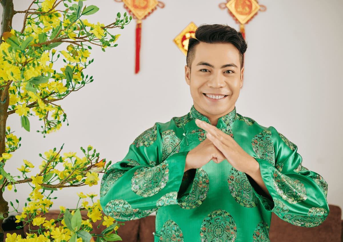 Một số lưu ý khi đi xông đất