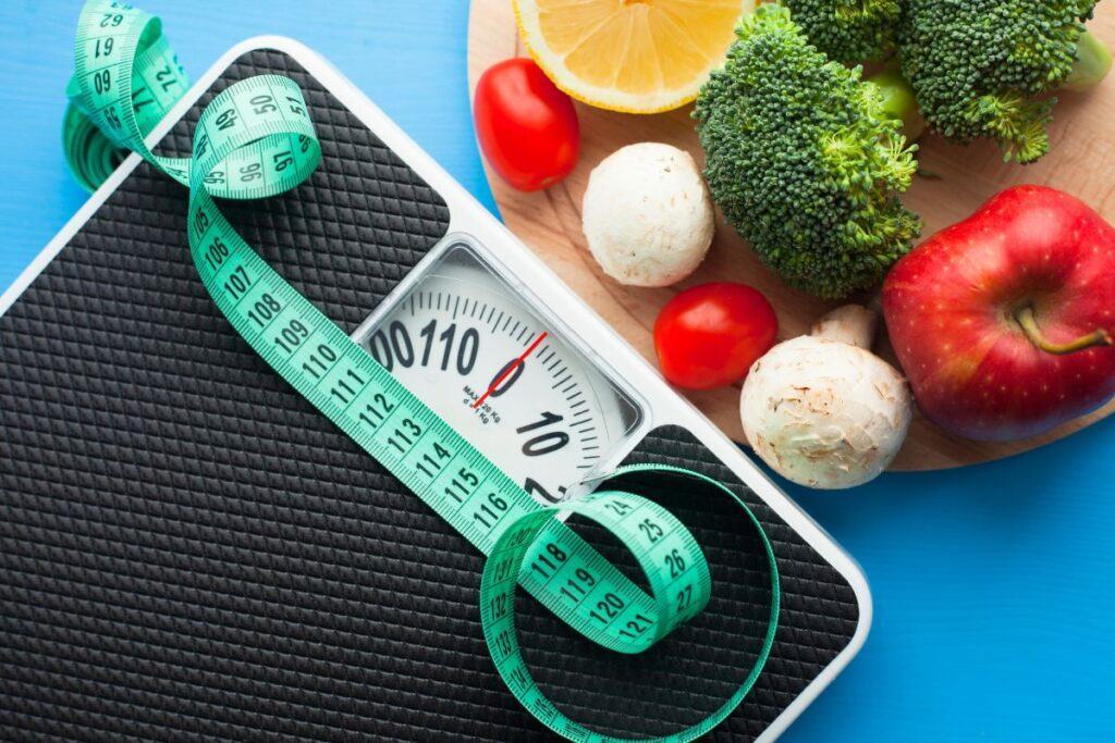 Protein đóng vai trò như thế nào trong kiểm soát cân nặng?
