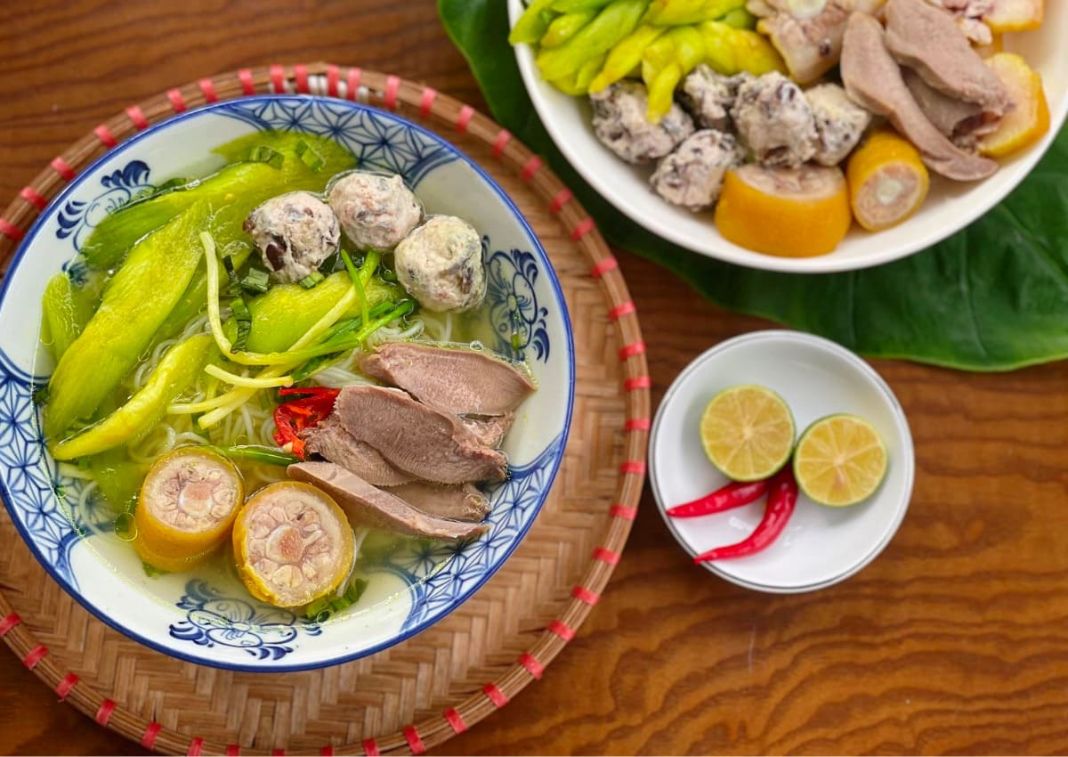 Gợi ý 19 món ăn thanh đạm đổi vị ngày Tết cho cả nhà khỏe, vui! 40 bún dọc mùng thanh đạm