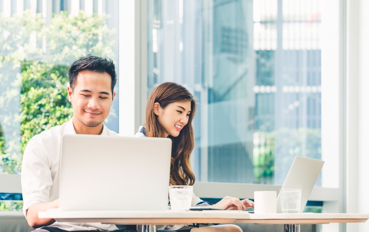 Làm thế nào để biết người ấy có đang ngoại tình nơi công sở? 38 xu hướng ngoại tình nơi công sở