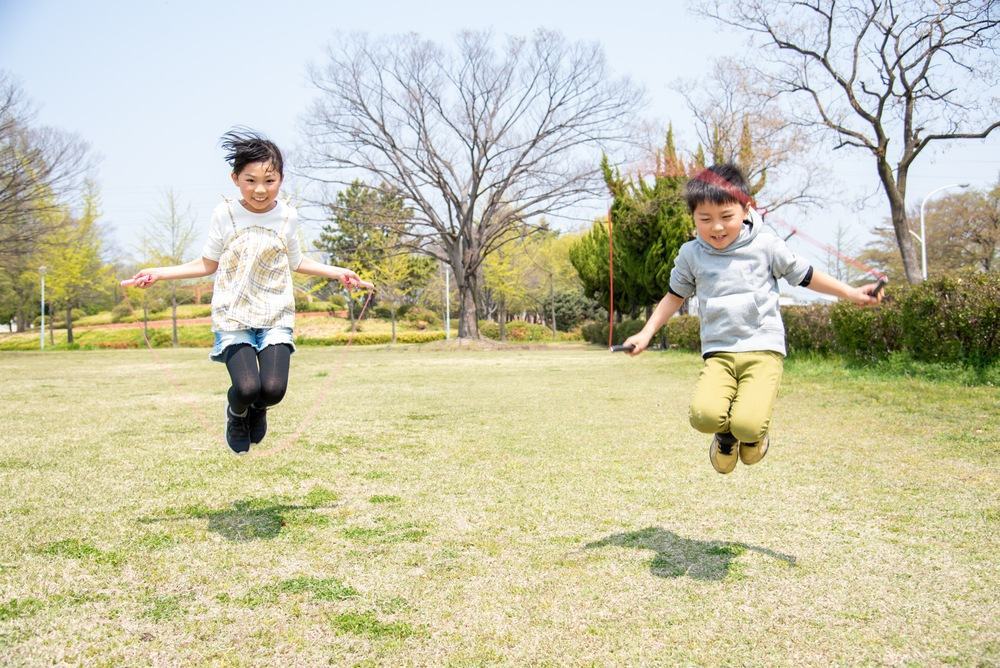 nhảy dây có tăng chiều cao không và những kiểu nhảy phù hợp cho bé nhảy dây có tăng chiều cao không và những kiểu nhảy phù hợp cho trẻ