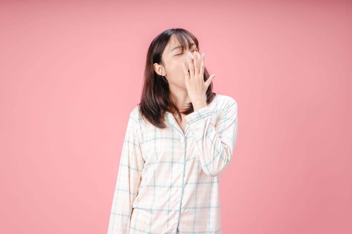 buồn ngủ quá mức vào ban ngày
