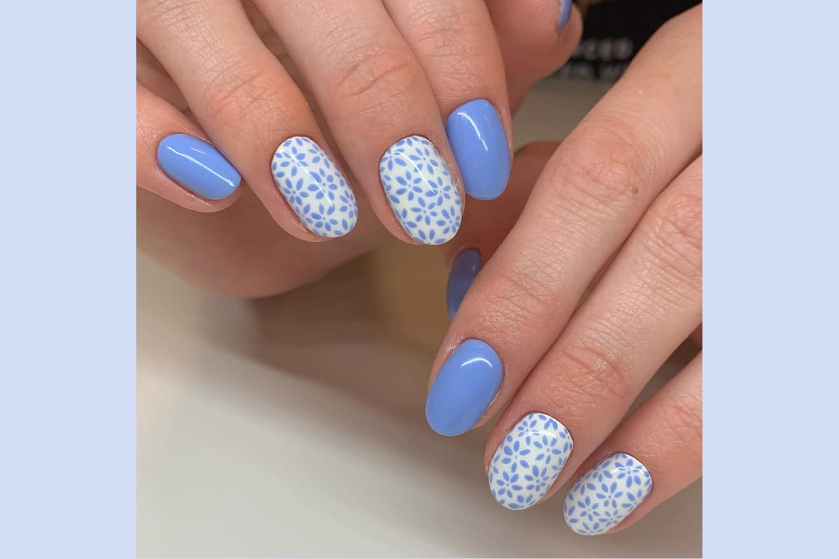 20+ mẫu nail màu xanh dương cho nàng đi biển cực xinh 69 20+ mẫu nail màu xanh dương cho nàng đi biển cực xinh 35